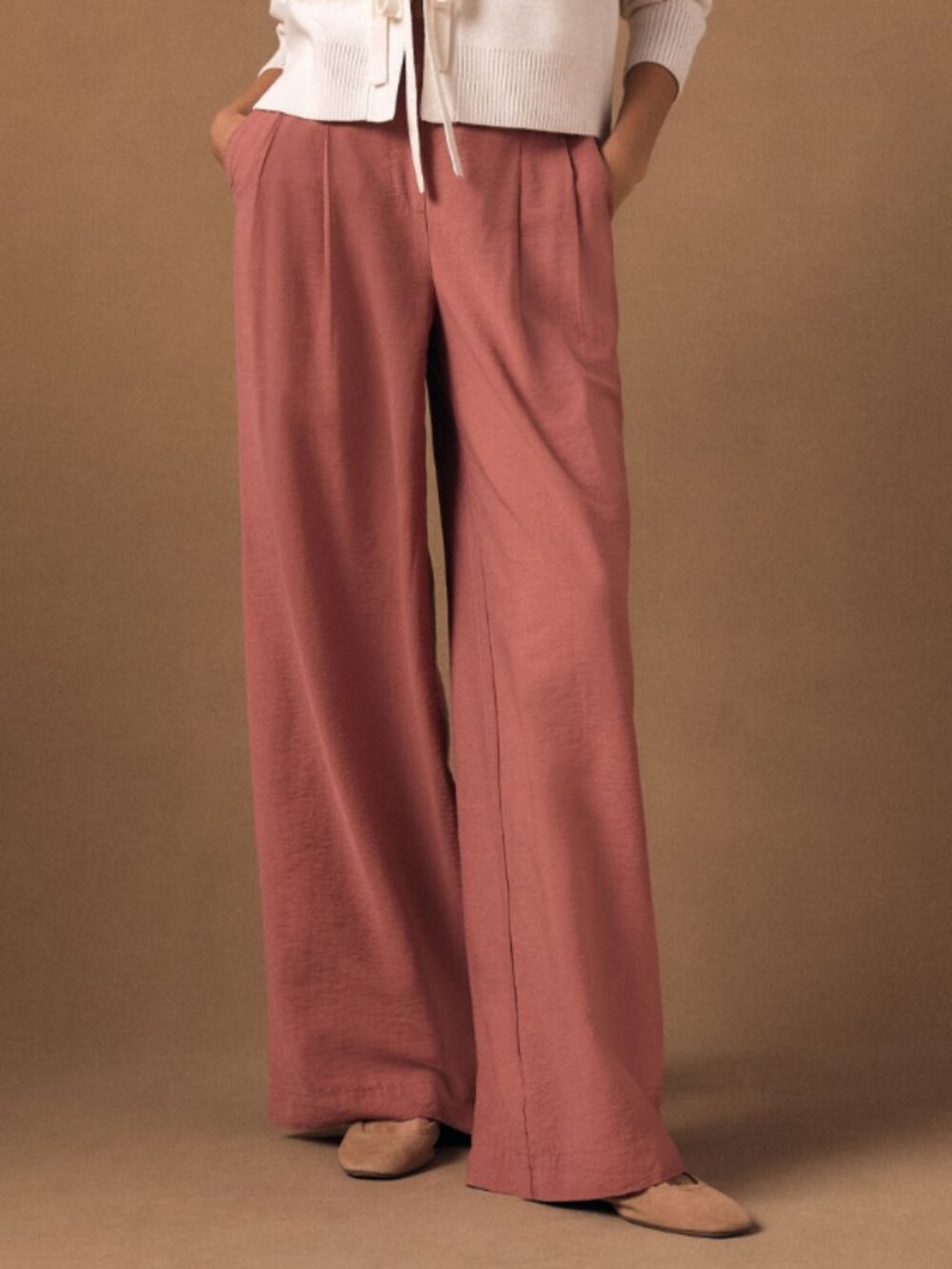 Sienna Sky wide-leg brown linen-blend trousers with an elastic waistband, size L
